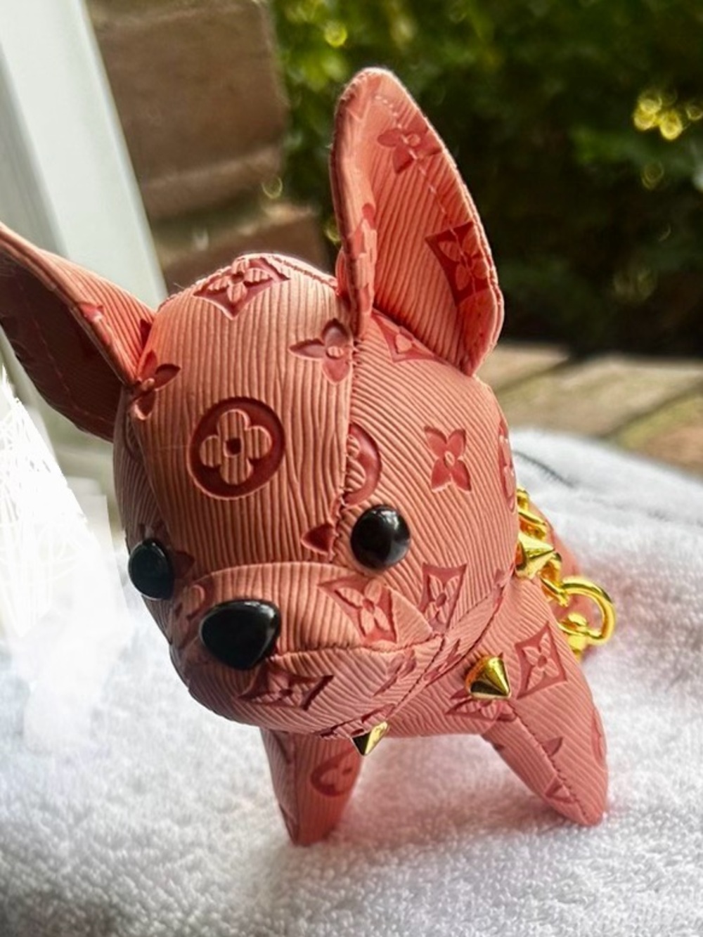 Designer-Style Pink Dog Keychain Accessory